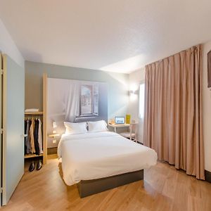 Chambre Double avec Accès aux Personnes Handicapées